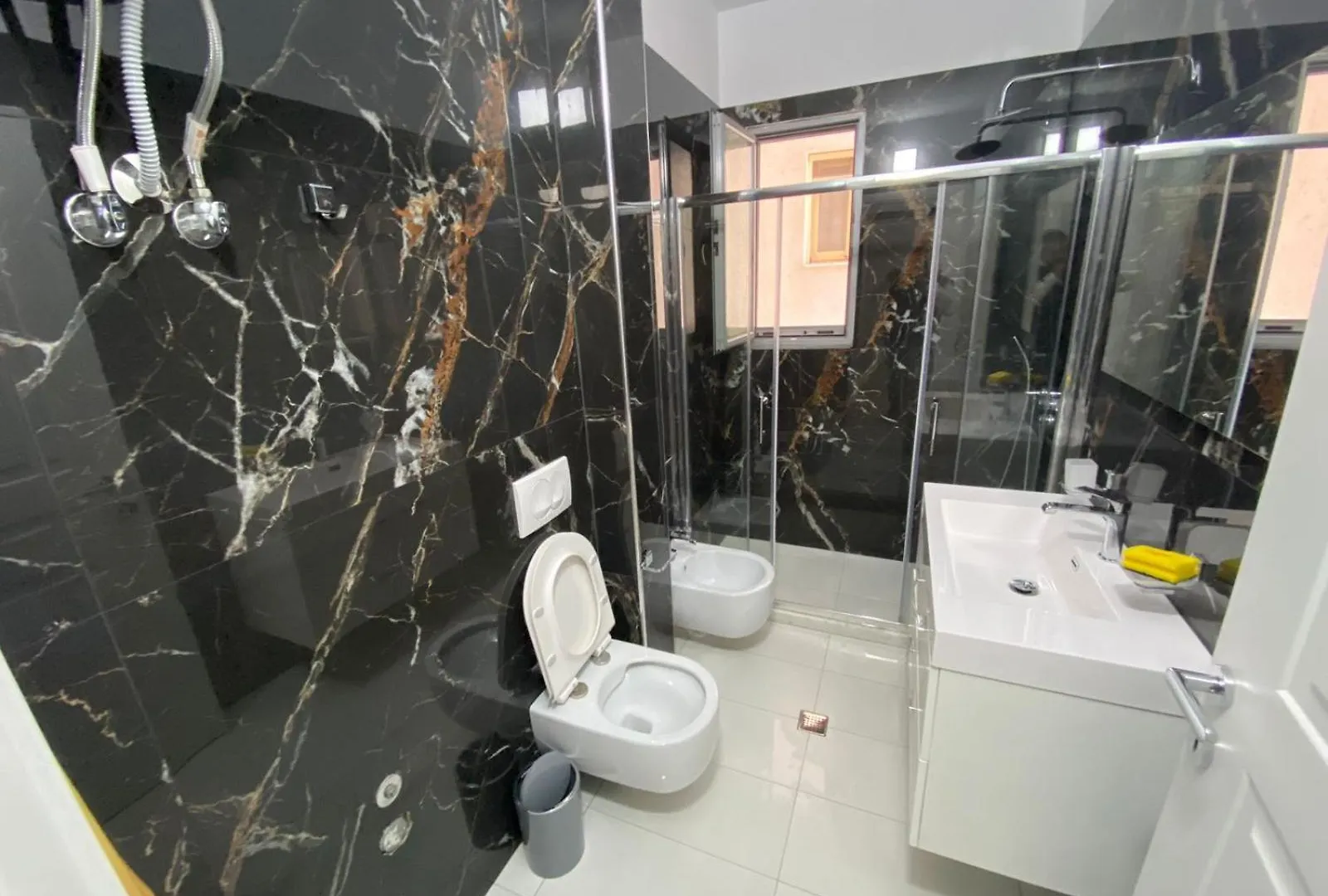 E Apartment Vlore
